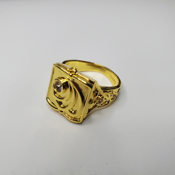 Mens Open Locklet Secret Compartment Ring - Picture 10 of 15